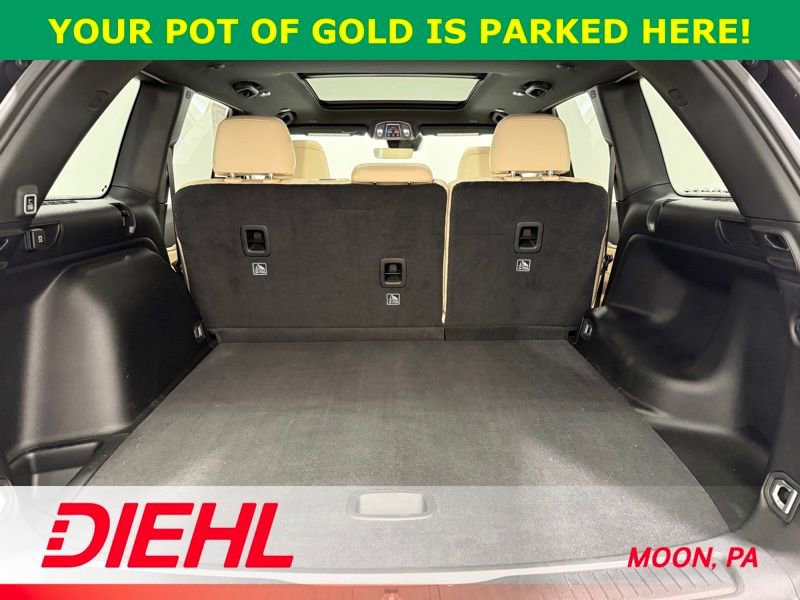 Used 2025 Jeep Grand Cherokee Limited w/ Black Appearance Package image 9