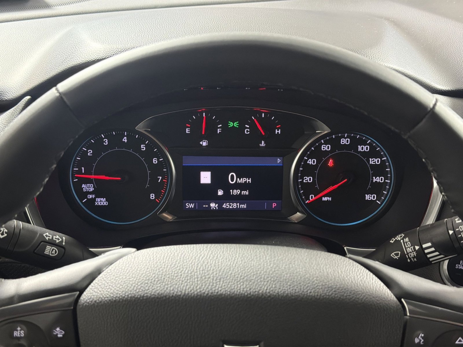 Used 2023 Chevrolet Traverse RS image 17