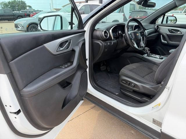 Used 2021 Chevrolet Blazer LT FWD image 9