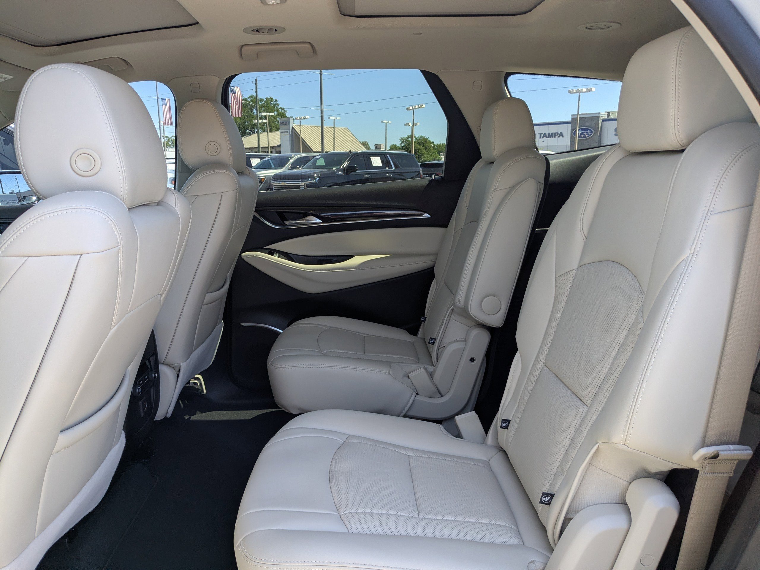 Used 2023 Buick Enclave Essence w/ Experience Buick Package image 14