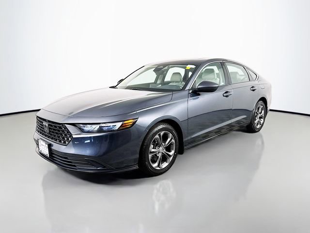 Used 2023 Honda Accord EX image 2