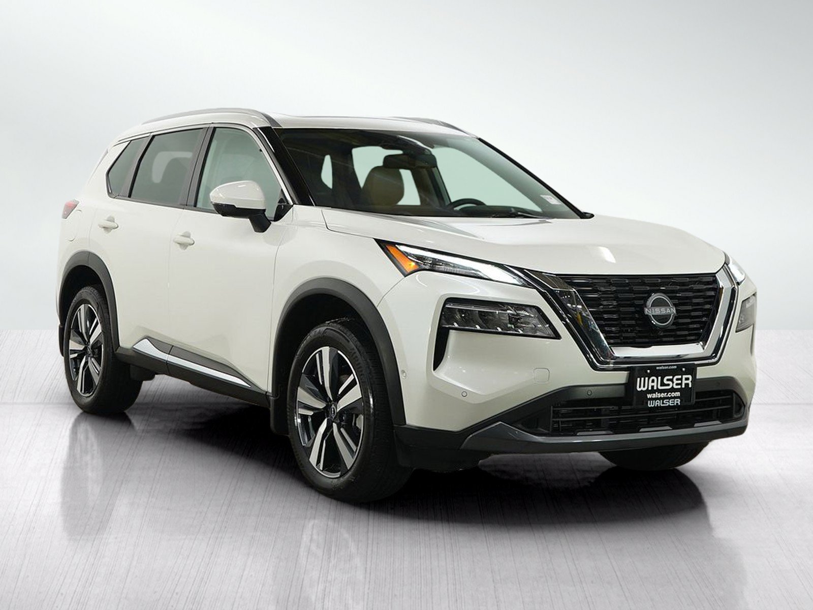 Used 2023 Nissan Rogue SL w/ SL Premium Package AWD/4WD image 7