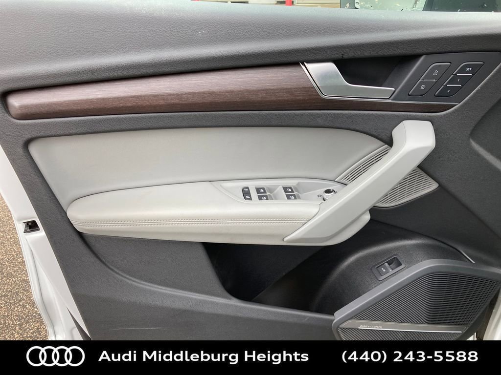 Certified 2022 Audi Q5 2.0T Premium Plus w/ Premium Plus Package image 14