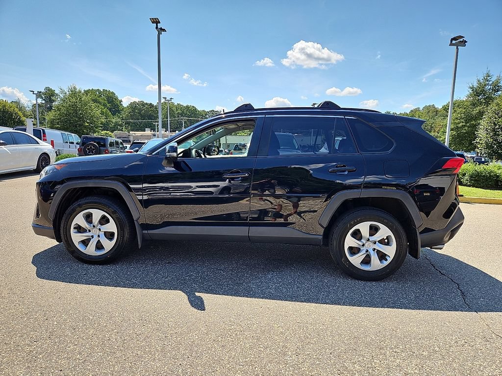 Used 2020 Toyota RAV4 LE w/ All Weather Liner Package AWD/4WD image 5