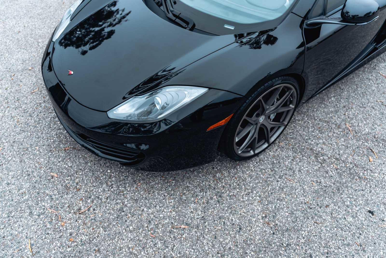 Used 2012 McLaren MP4-12C Coupe image 11