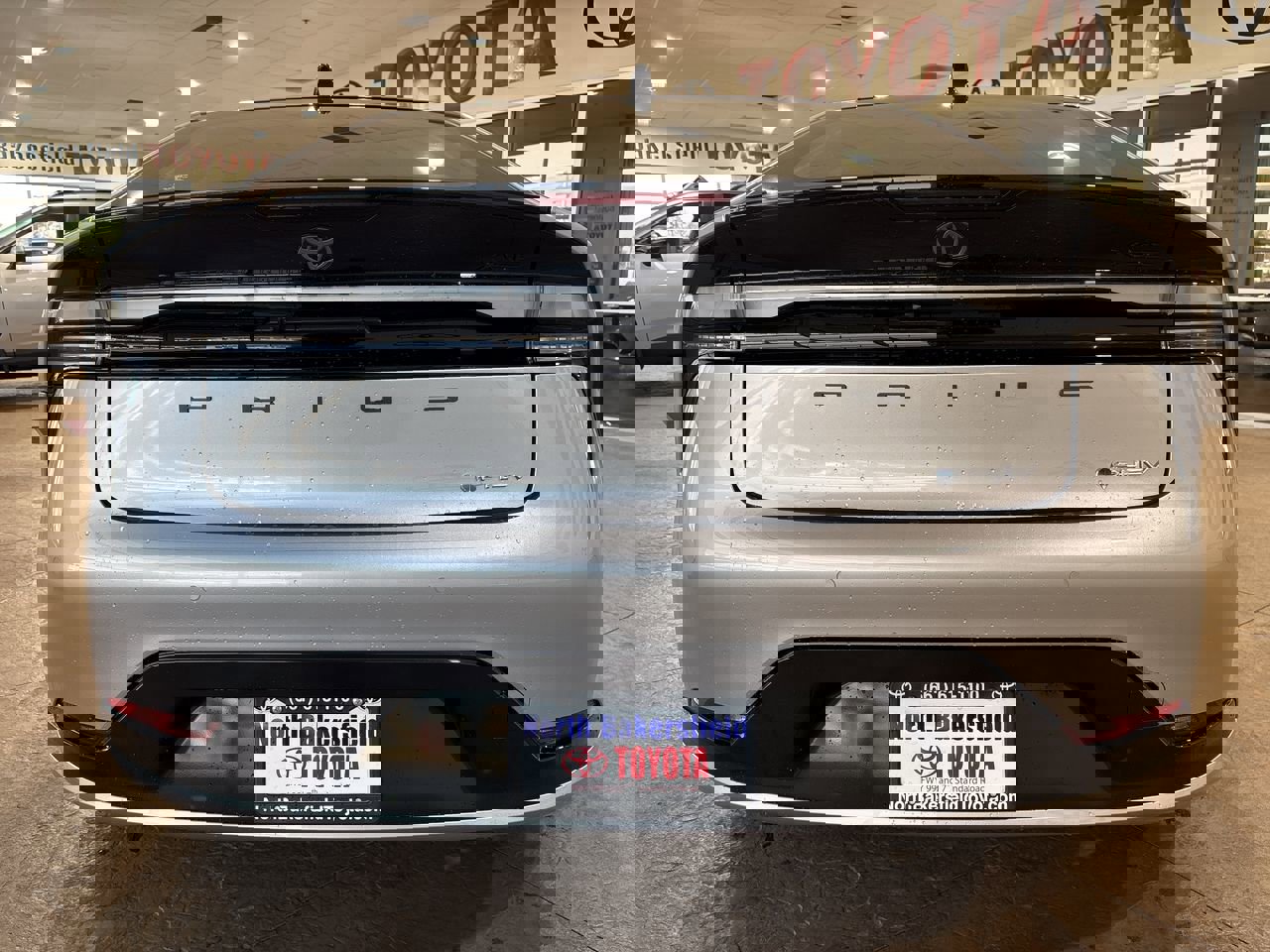 New 2026 Toyota Prius Plug-In Hybrid image 9