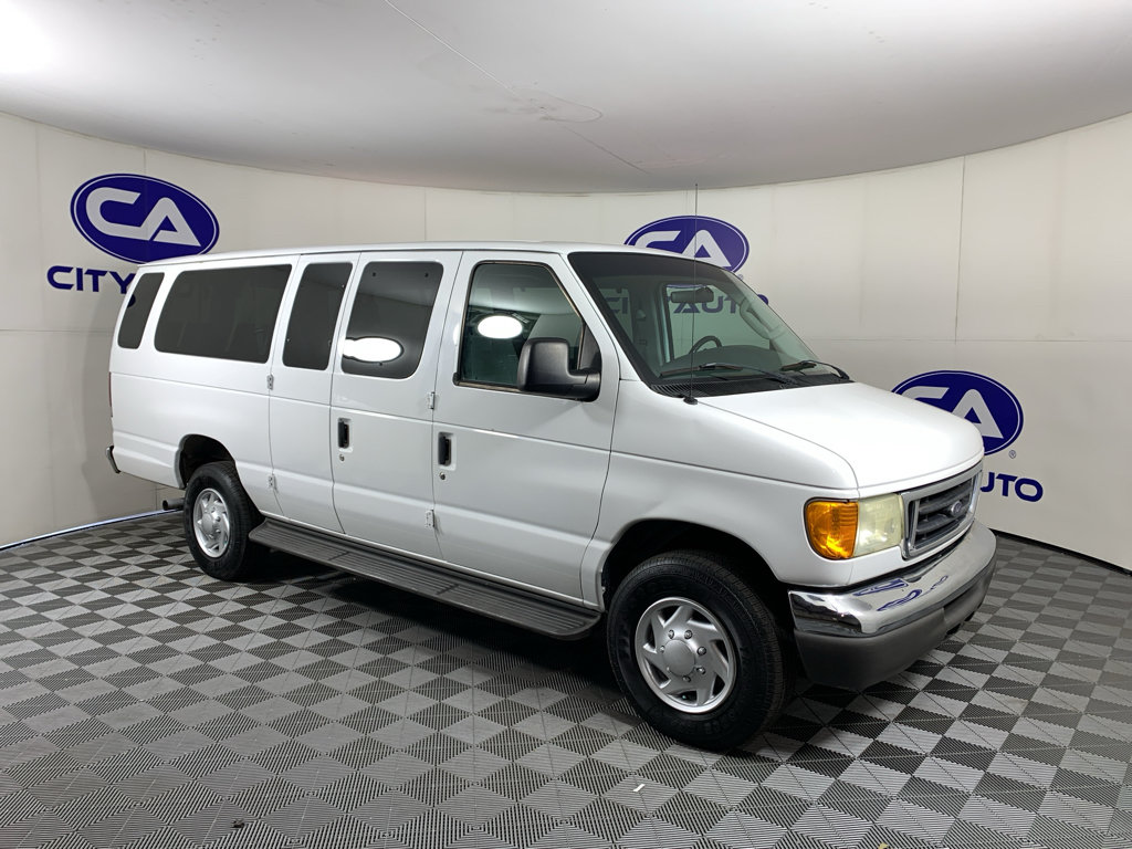 Used 2007 Ford E-350 and Econoline 350 Extended Wagon Super Duty