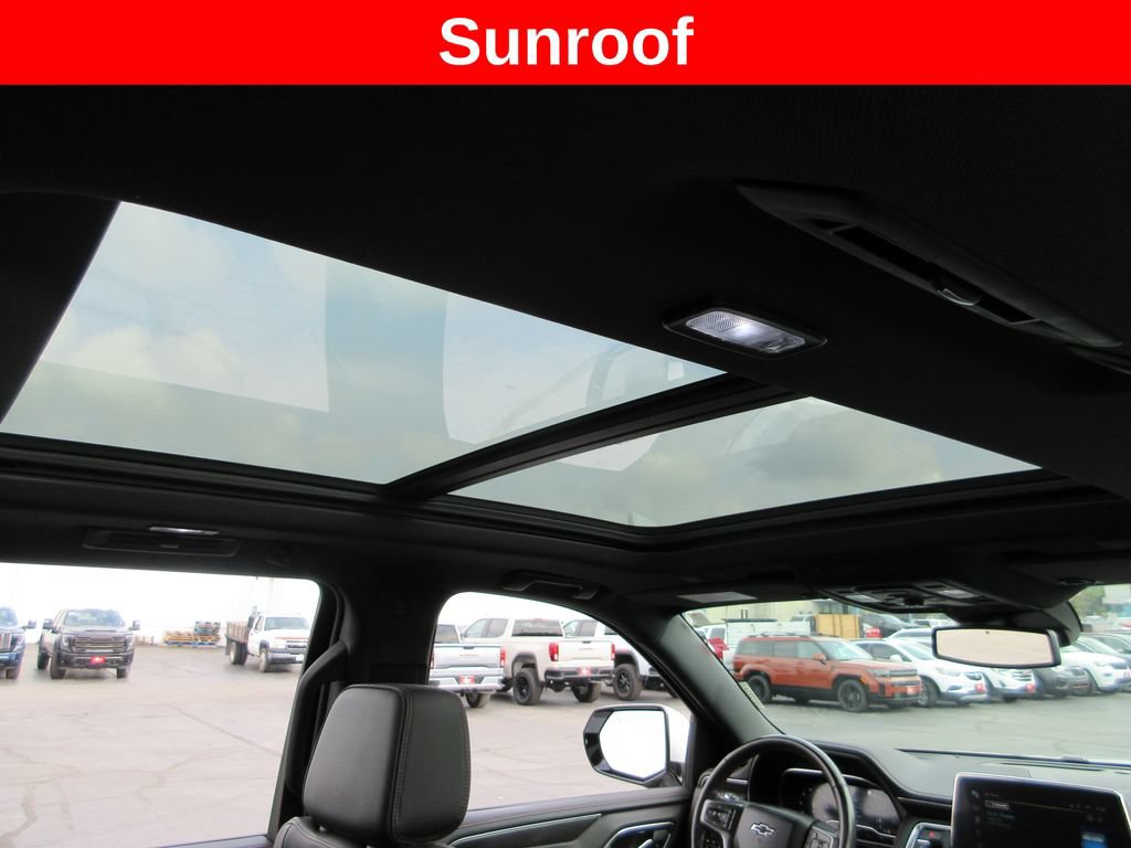 Certified 2023 Chevrolet Tahoe RST w/ Luxury Package AWD/4WD image 15
