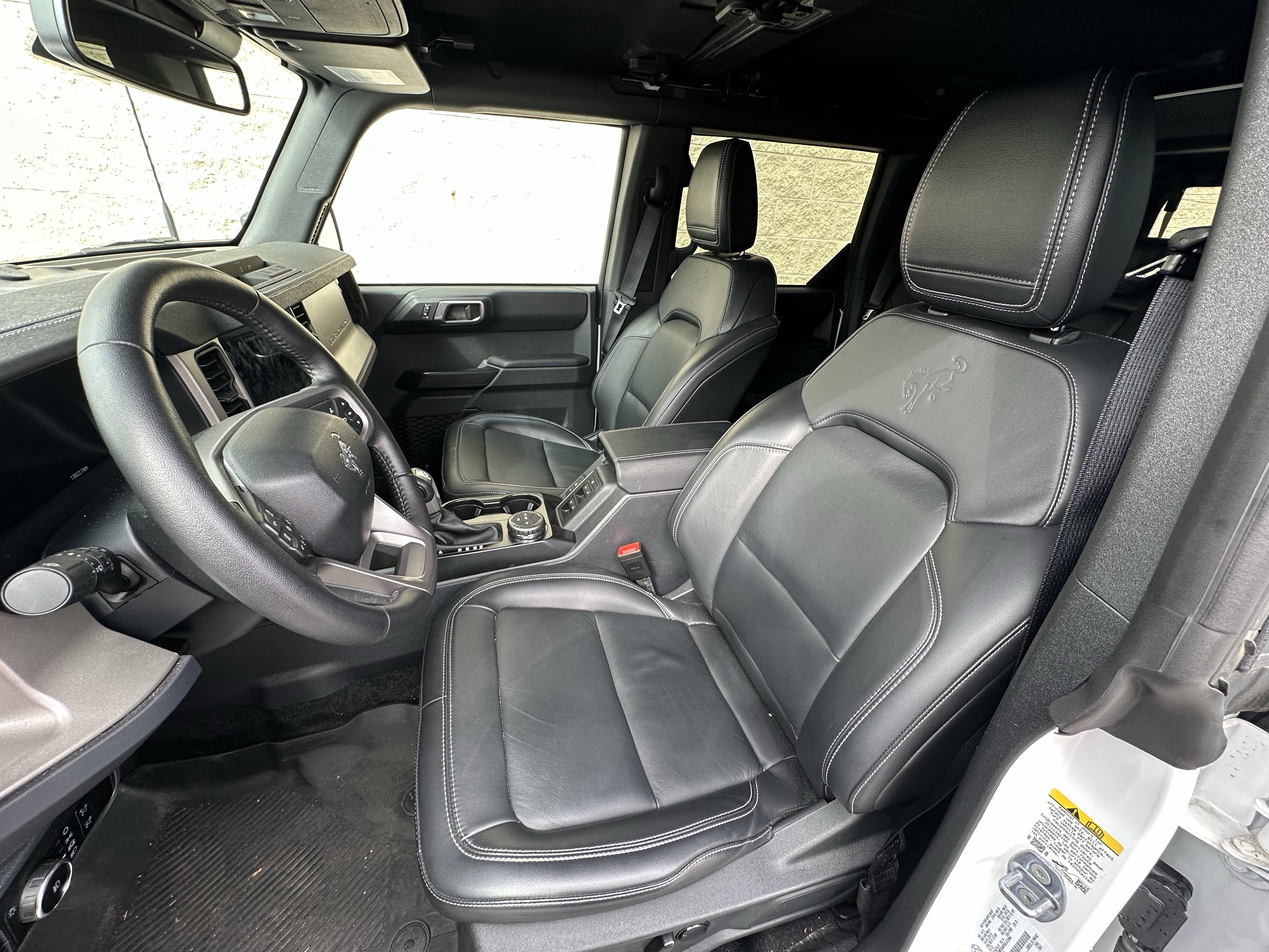 Used 2025 Ford Bronco Outer Banks AWD/4WD image 10