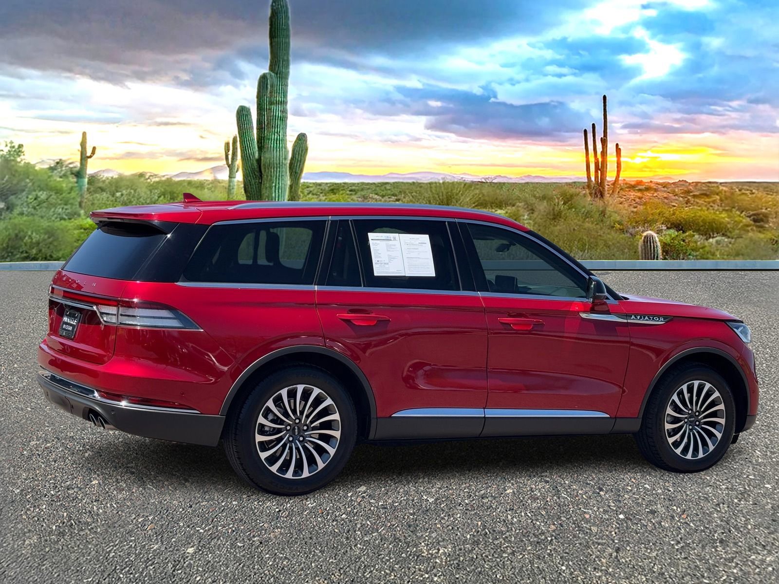 Used 2020 Lincoln Aviator Reserve w/ Equipment Group 201A AWD/4WD image 5