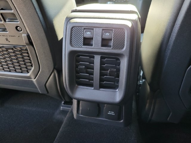 New 2026 Ford Bronco Badlands AWD/4WD image 21