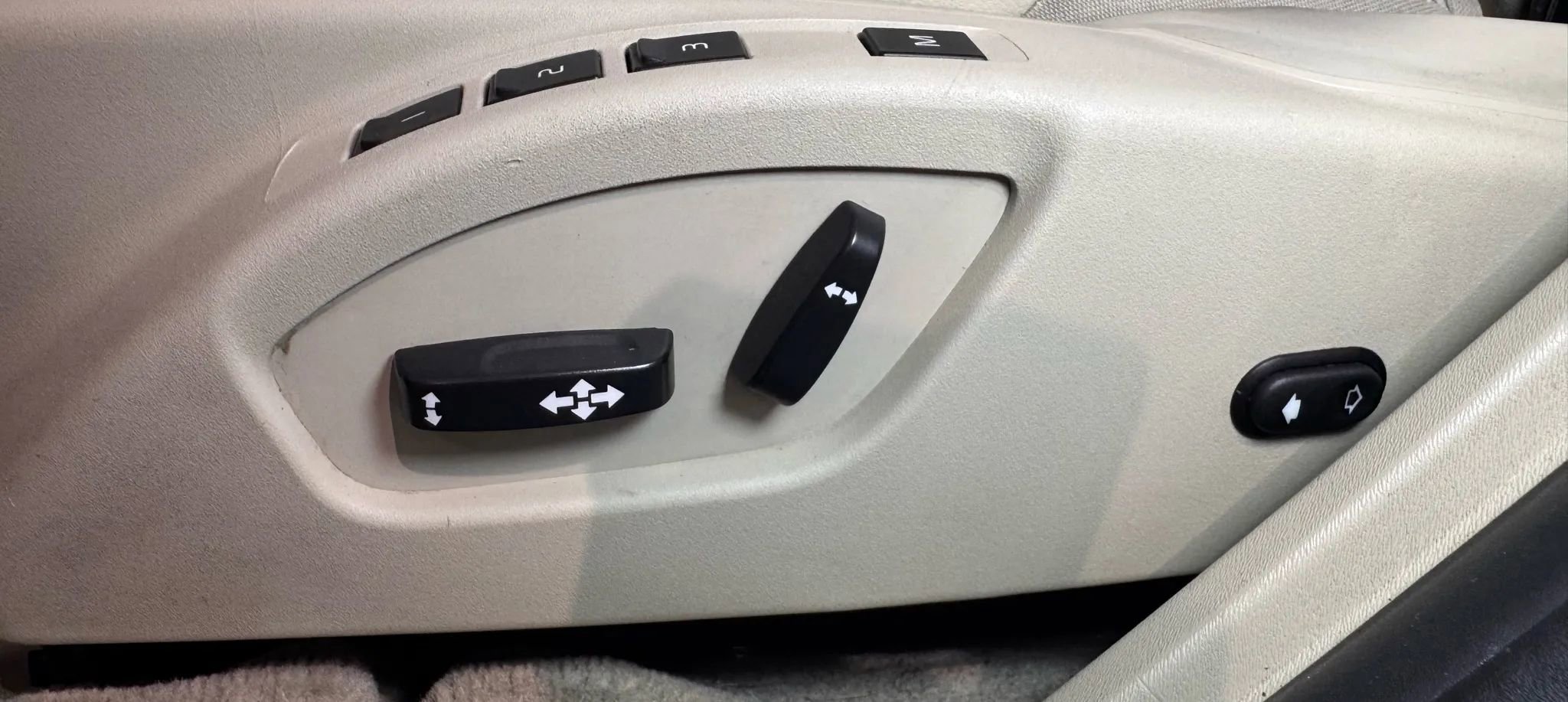 Used 2015 Volvo S60 T5 Premier image 11