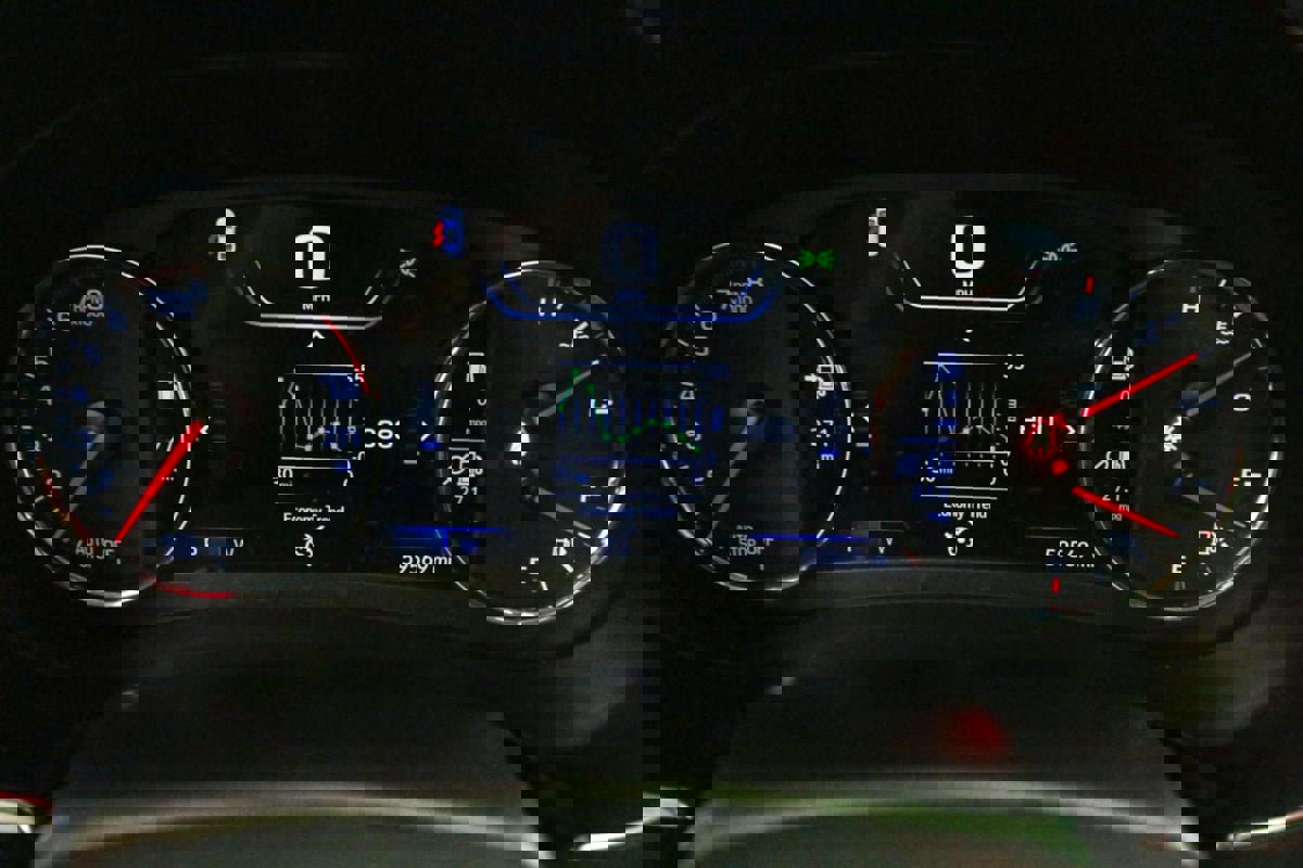 Used 2024 Chevrolet Malibu LT image 17