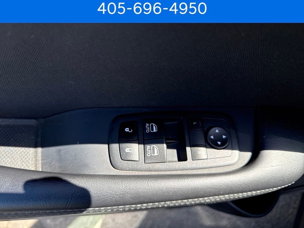 Used 2022 Dodge Challenger R/T image 26