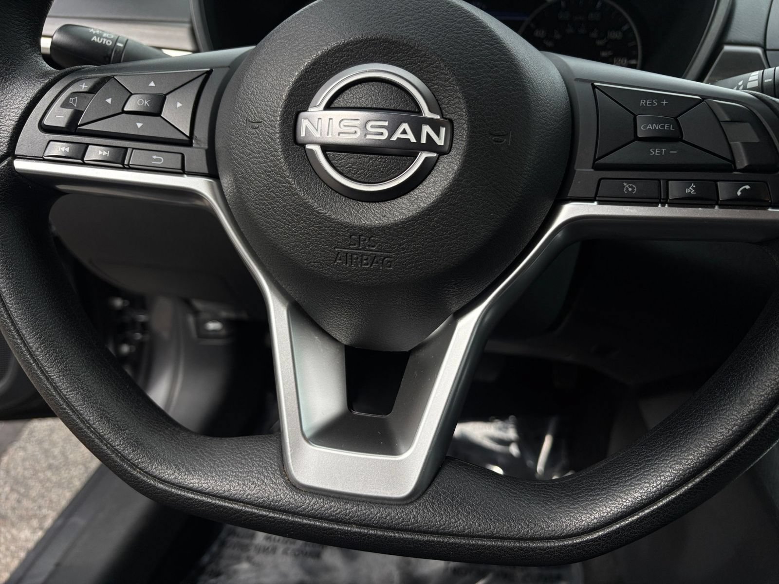 Used 2026 Nissan Altima 2.5 SV FWD image 27