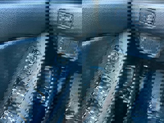 Certified 2018 Honda Accord LX image 17