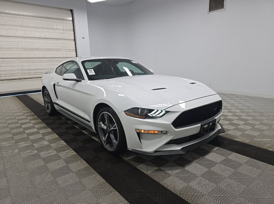 Used 2022 Ford Mustang GT Premium w/ Equipment Group 401A RWD image 1
