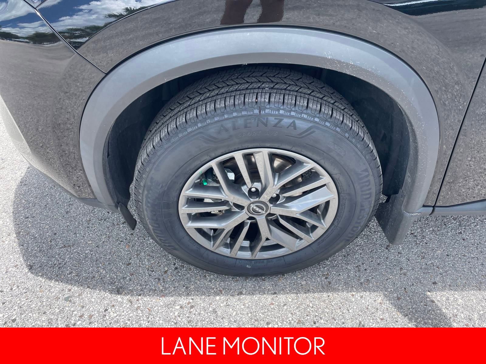 Certified 2022 Nissan Rogue S image 10