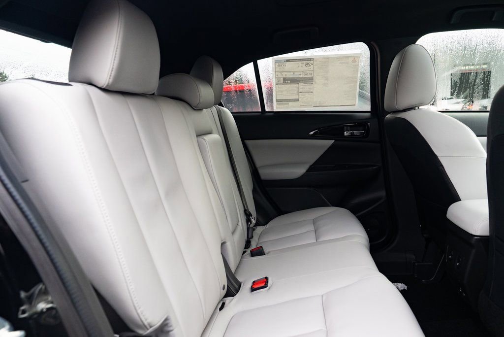 New 2026 Mitsubishi Eclipse Cross SEL image 25