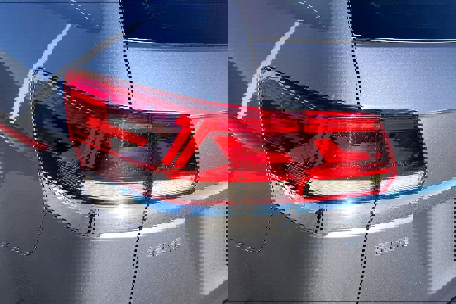 Used 2021 Volkswagen Atlas SEL Premium image 29