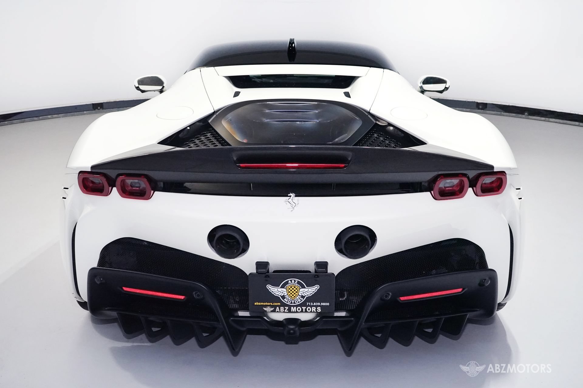 Used 2023 Ferrari SF90 Stradale AWD/4WD image 6