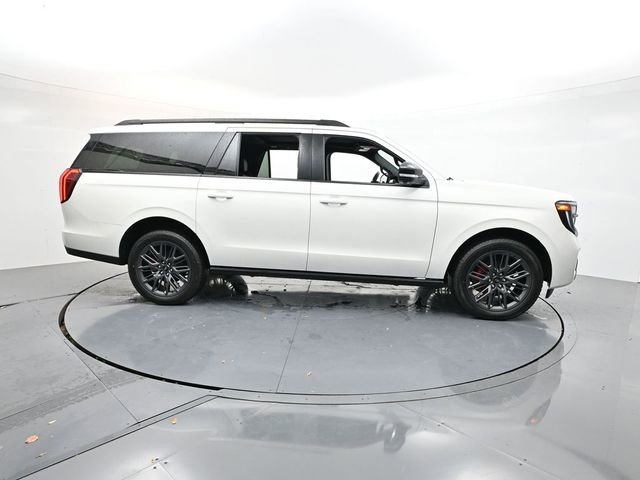 New 2025 Ford Expedition Max Platinum w/ Stealth Performance Package AWD/4WD image 8