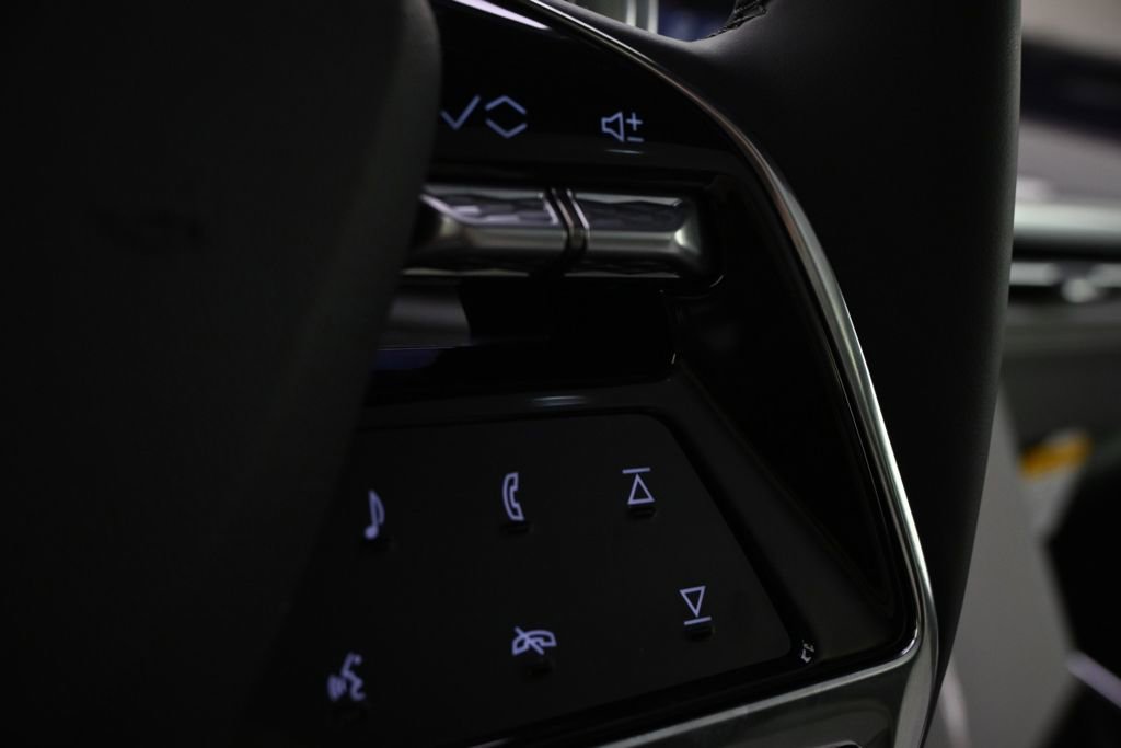 New 2026 Cadillac Escalade IQ Sport 1 w/ LPO, Floor Liner Package image 31