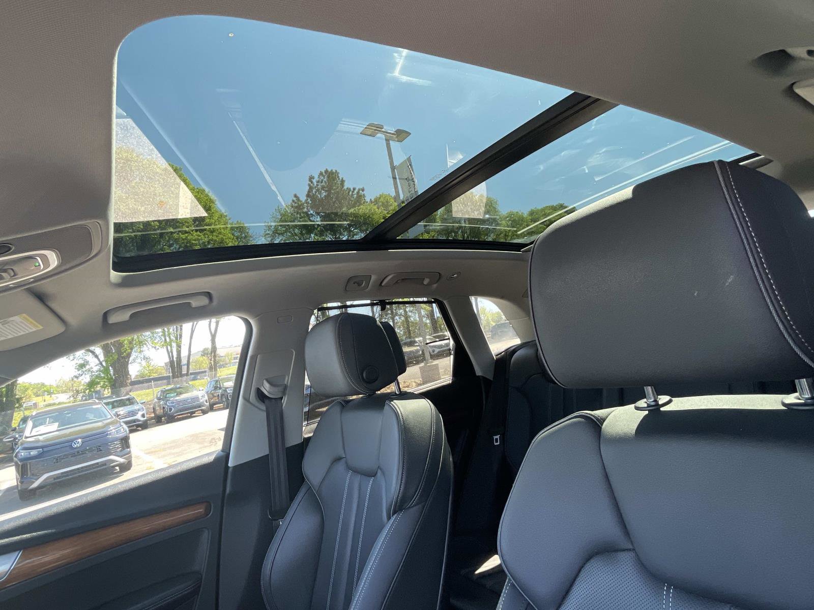 Used 2021 Audi Q5 Prestige w/ Prestige Package image 22