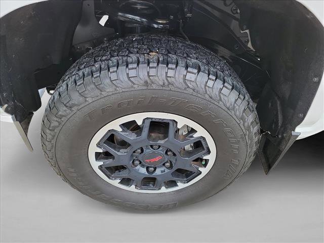 Used 2024 Toyota Tacoma SR RWD image 9