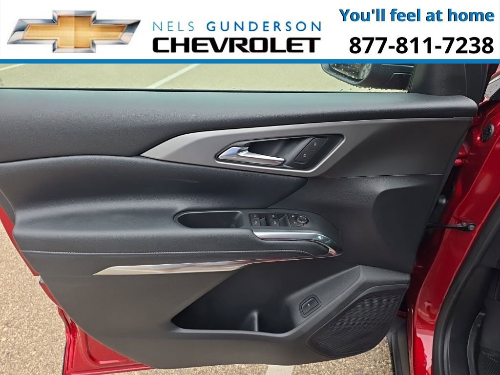 New 2026 Chevrolet Traverse LT w/ Driver Confidence Package image 18