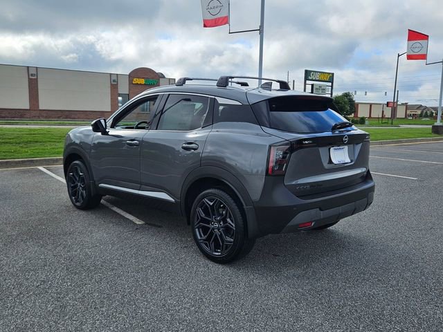 Used 2025 Nissan Kicks SR image 9