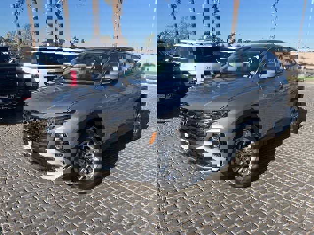 New 2026 Hyundai Tucson SE image 2