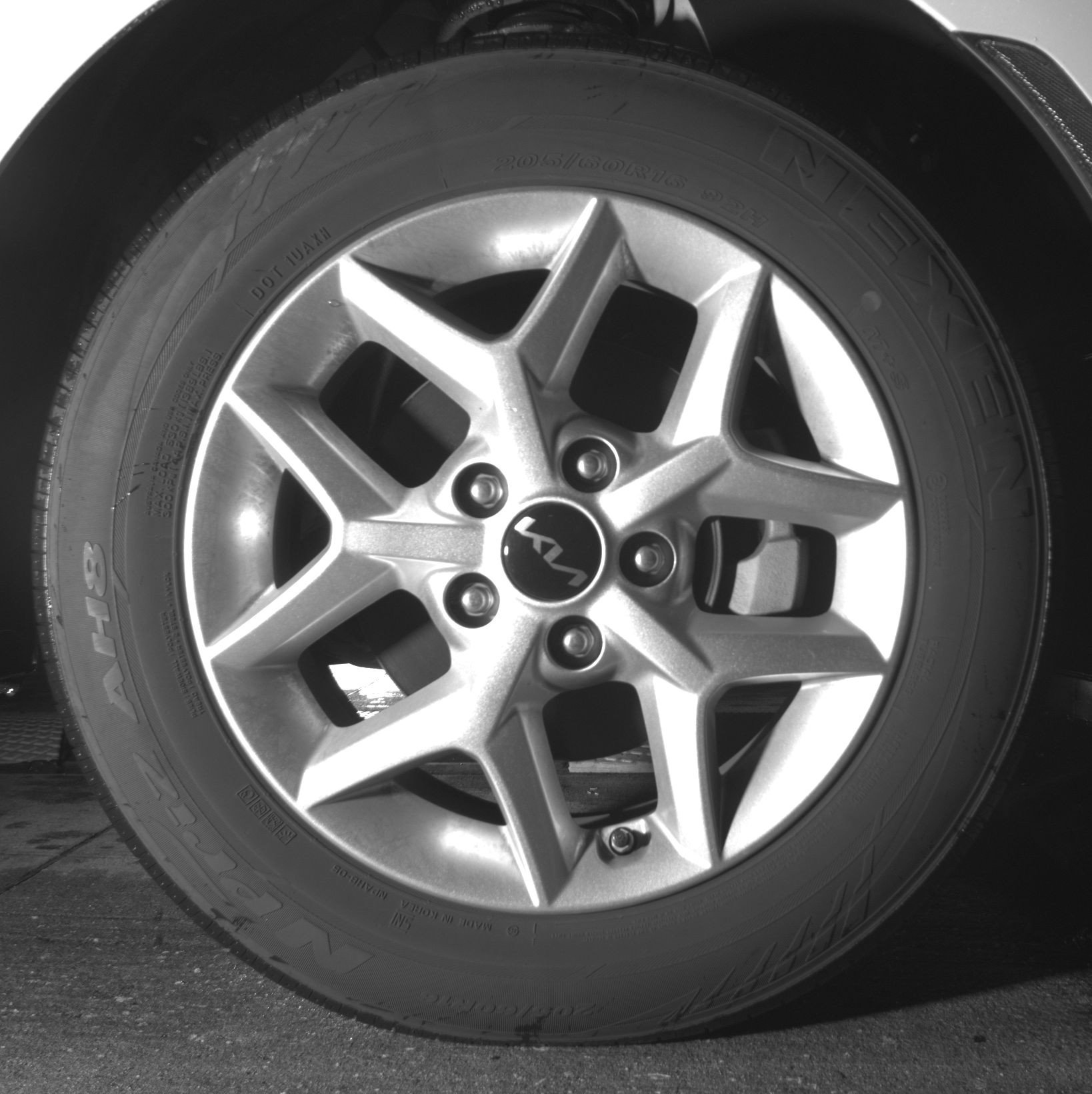 Used 2025 Kia Soul LX w/ LX Technology Package FWD image 18