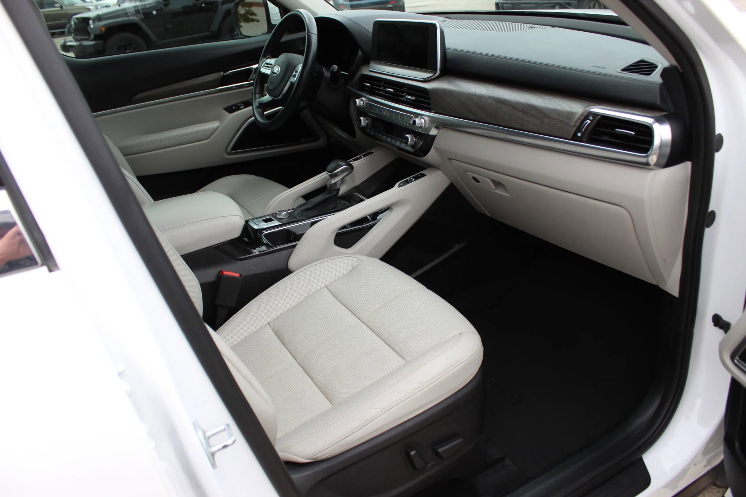 Used 2021 Kia Telluride EX w/ EX Premium Package image 29