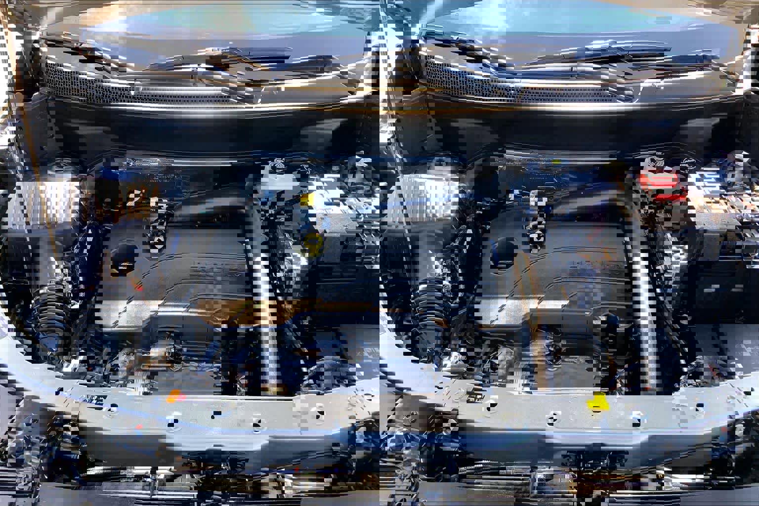 Used 2025 Chevrolet Equinox LT w/ Midnight Edition image 29