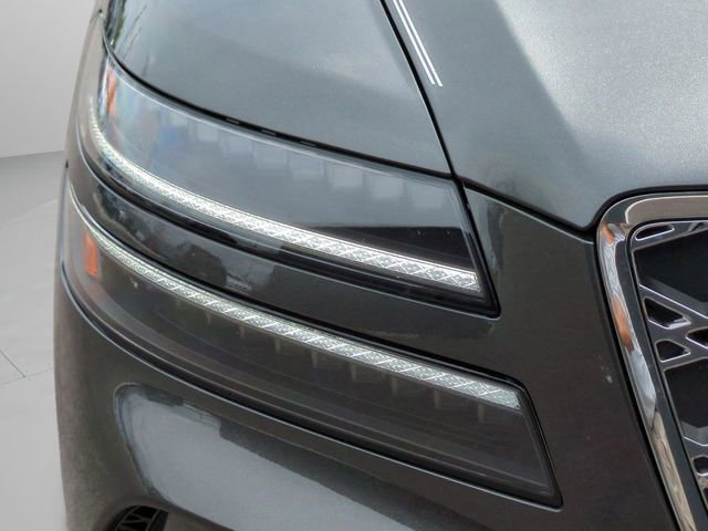 Certified 2025 Genesis G80 2.5T image 10