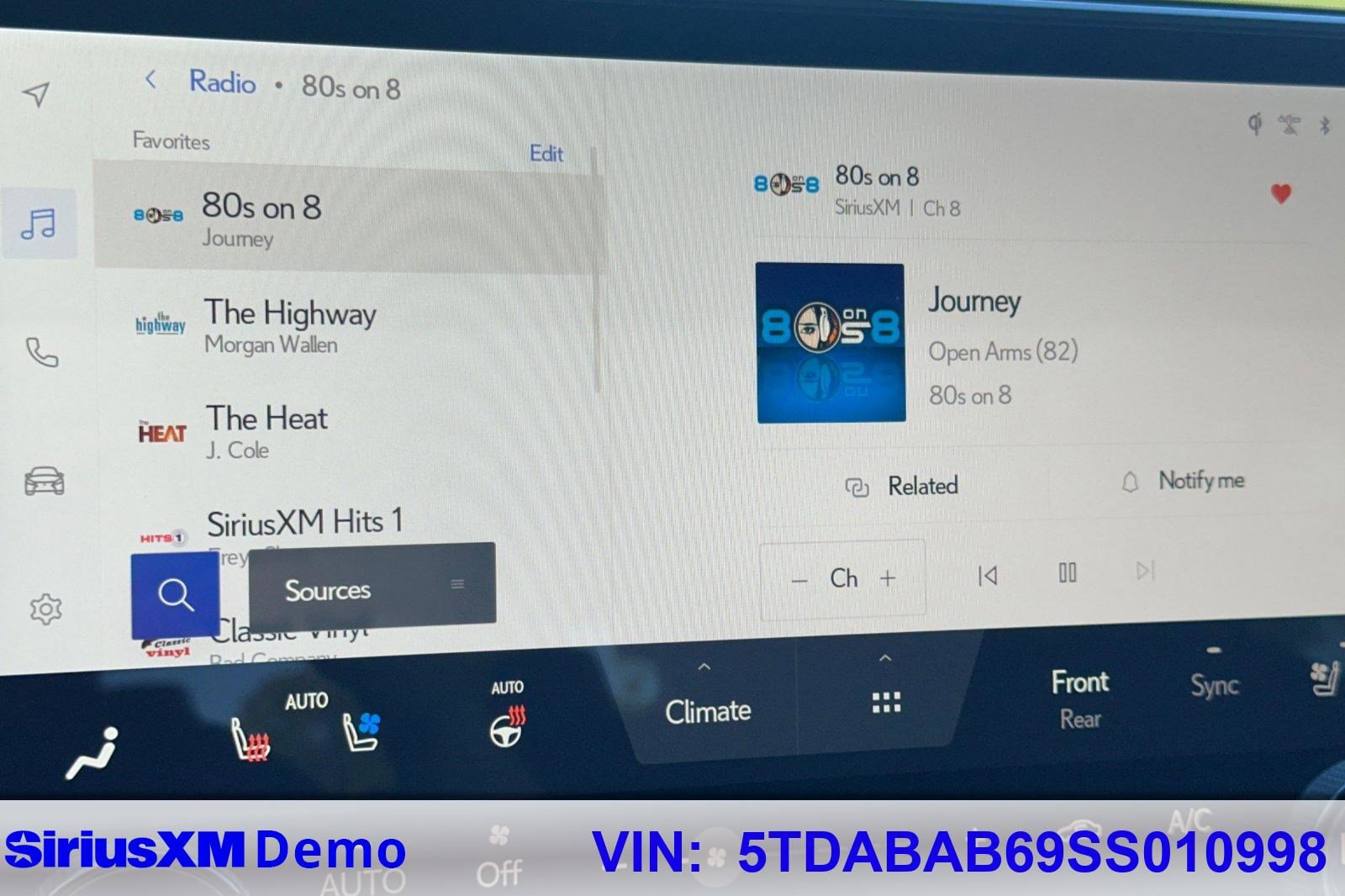 Certified 2025 Lexus TX 500h AWD w/ Technology Package image 41