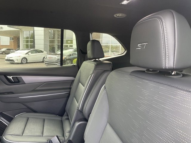 New 2026 Buick Enclave Sport Touring w/ Power Package image 17