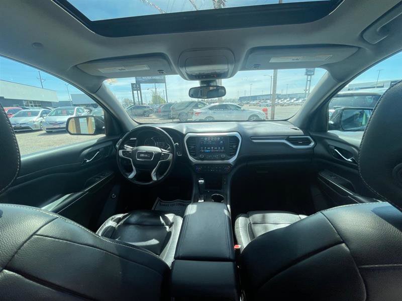 Used 2019 GMC Acadia SLT AWD/4WD image 20