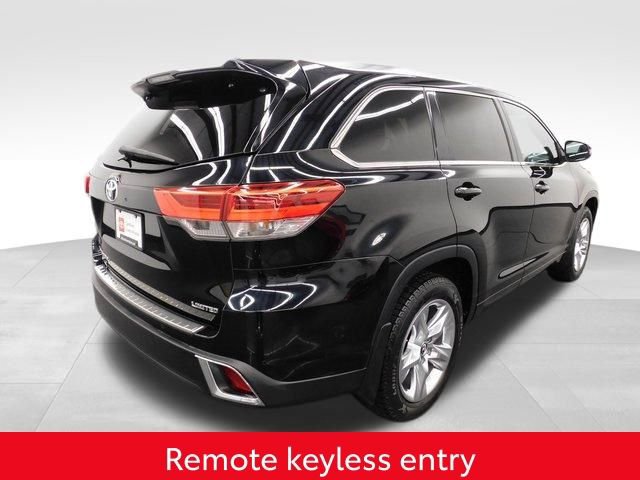 Used 2018 Toyota Highlander Limited image 9