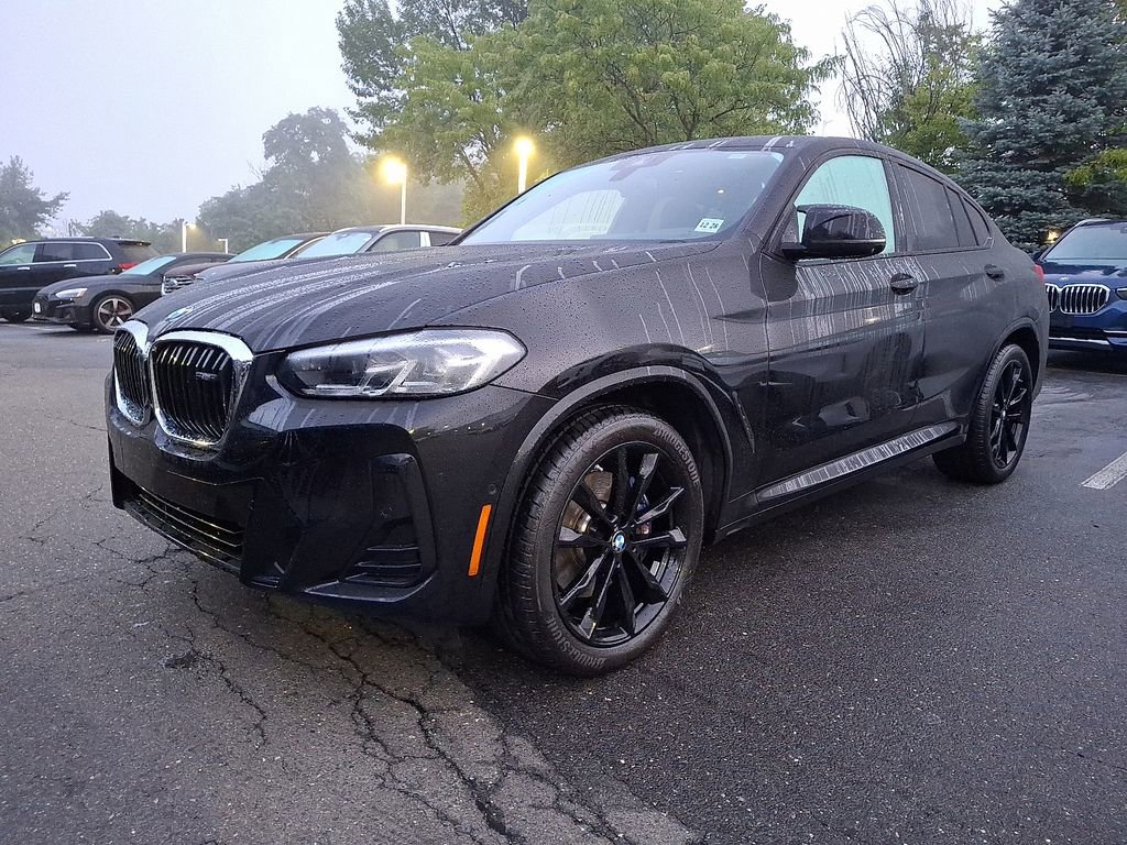 Certified 2024 BMW X4 M40i w/ Premium Package image 1