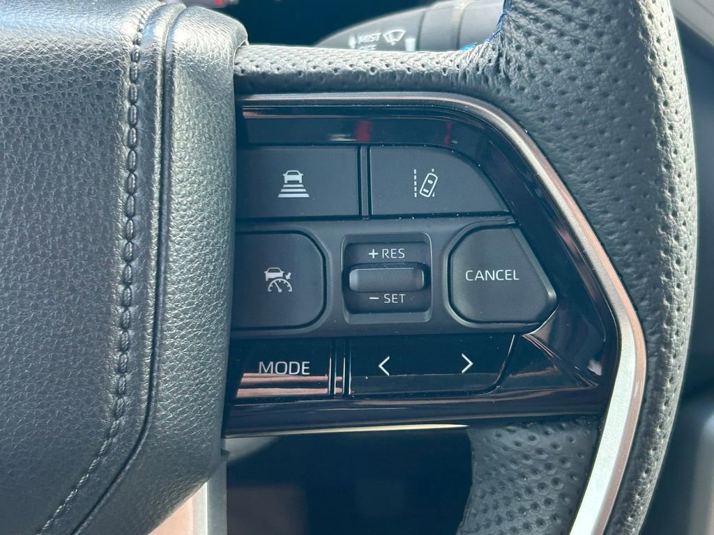 Used 2025 Toyota Tundra Platinum image 49