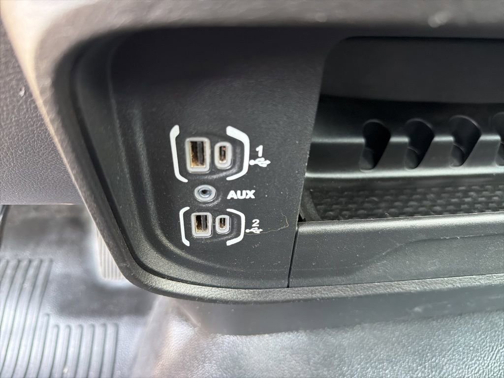 Used 2019 RAM 3500 Tradesman w/ Chrome Appearance Group image 43