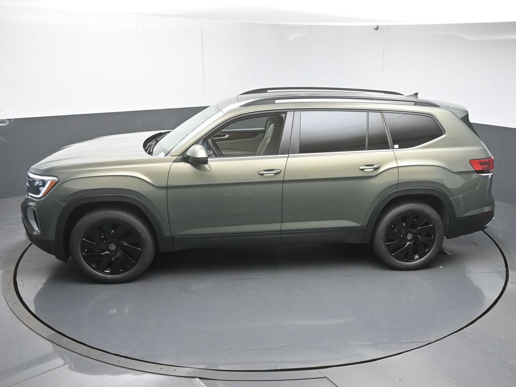 New 2026 Volkswagen Atlas SE FWD image 46