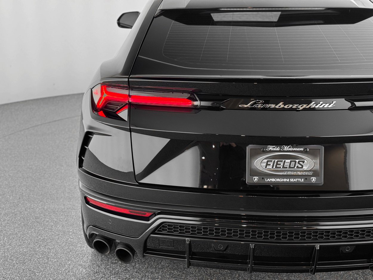 Used 2022 Lamborghini Urus image 42