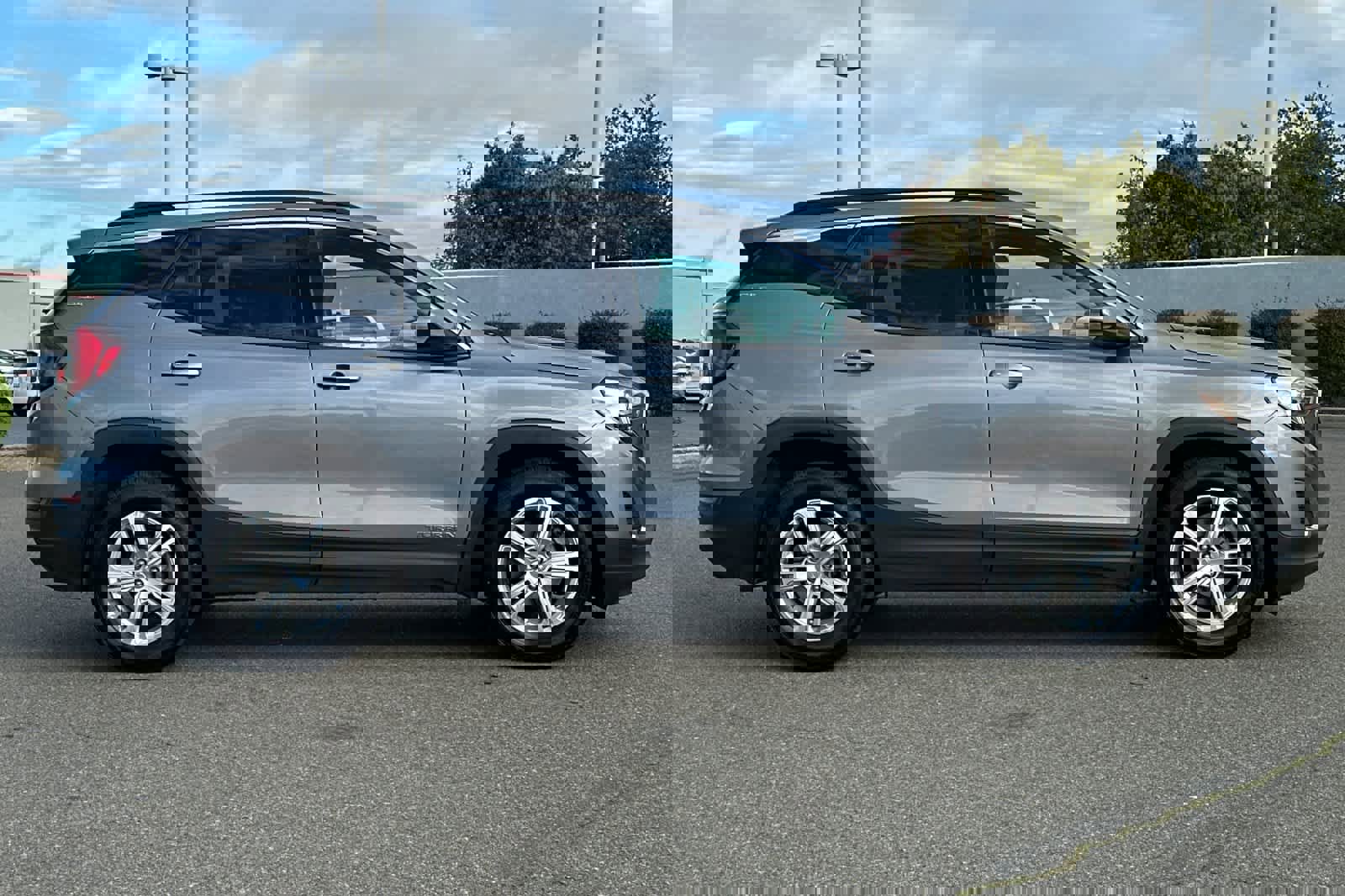 Used 2020 GMC Terrain SLE w/ Driver Convenience Package image 6