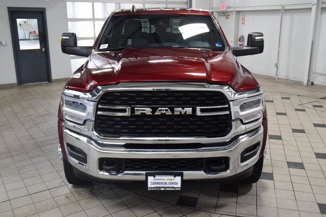 Used 2024 RAM 4500 SLT w/ Quick Order Package 2YG SLT AWD/4WD image 2