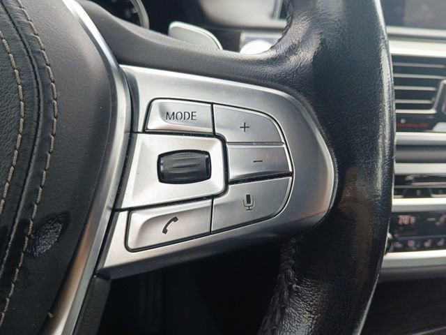 Used 2018 BMW 740i RWD image 24
