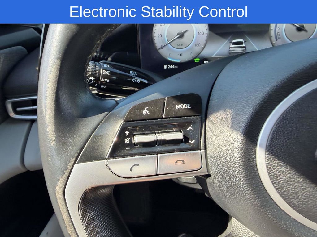 Used 2023 Hyundai Elantra Limited FWD image 35