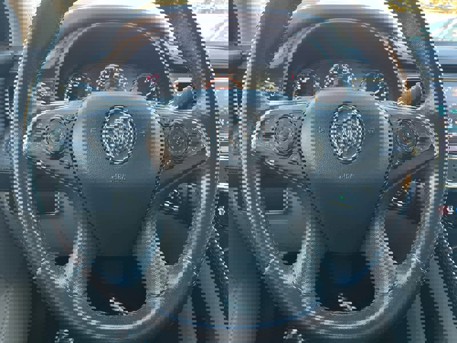 Used 2019 Buick LaCrosse Preferred image 23